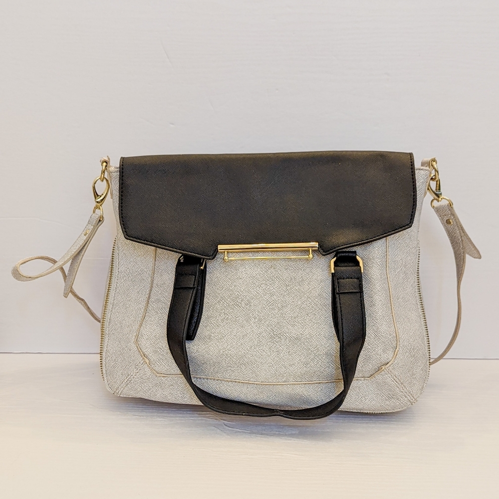 Danielle Nicole Handbag Purse Messenger - Black White